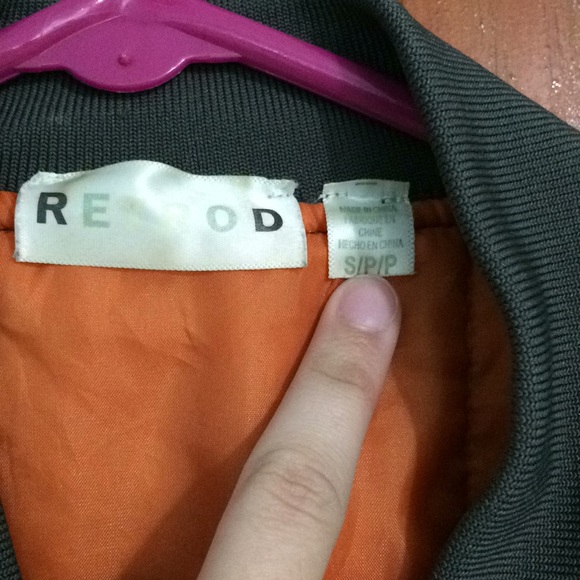 Bomber jacket - Picture 4 of 5